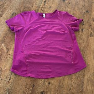 Lululemon purple short sleeve shirt